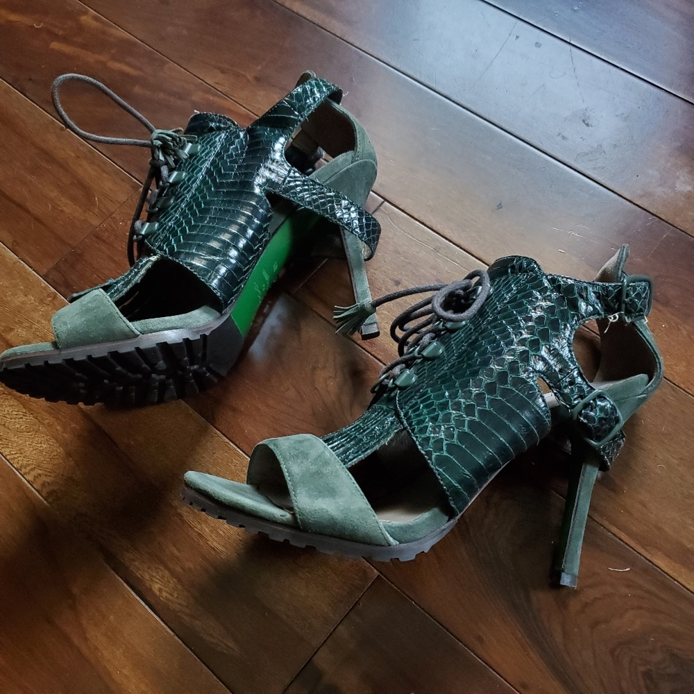 Donald J. Pliner Lace-Up Suede/Snake Sandals Sz 8 - Picture 3 of 8
